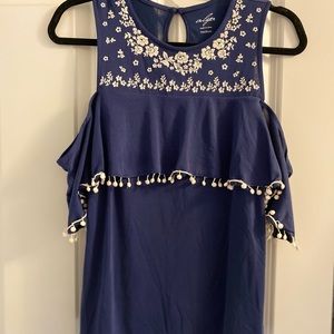 Francesca’s navy blue tank top